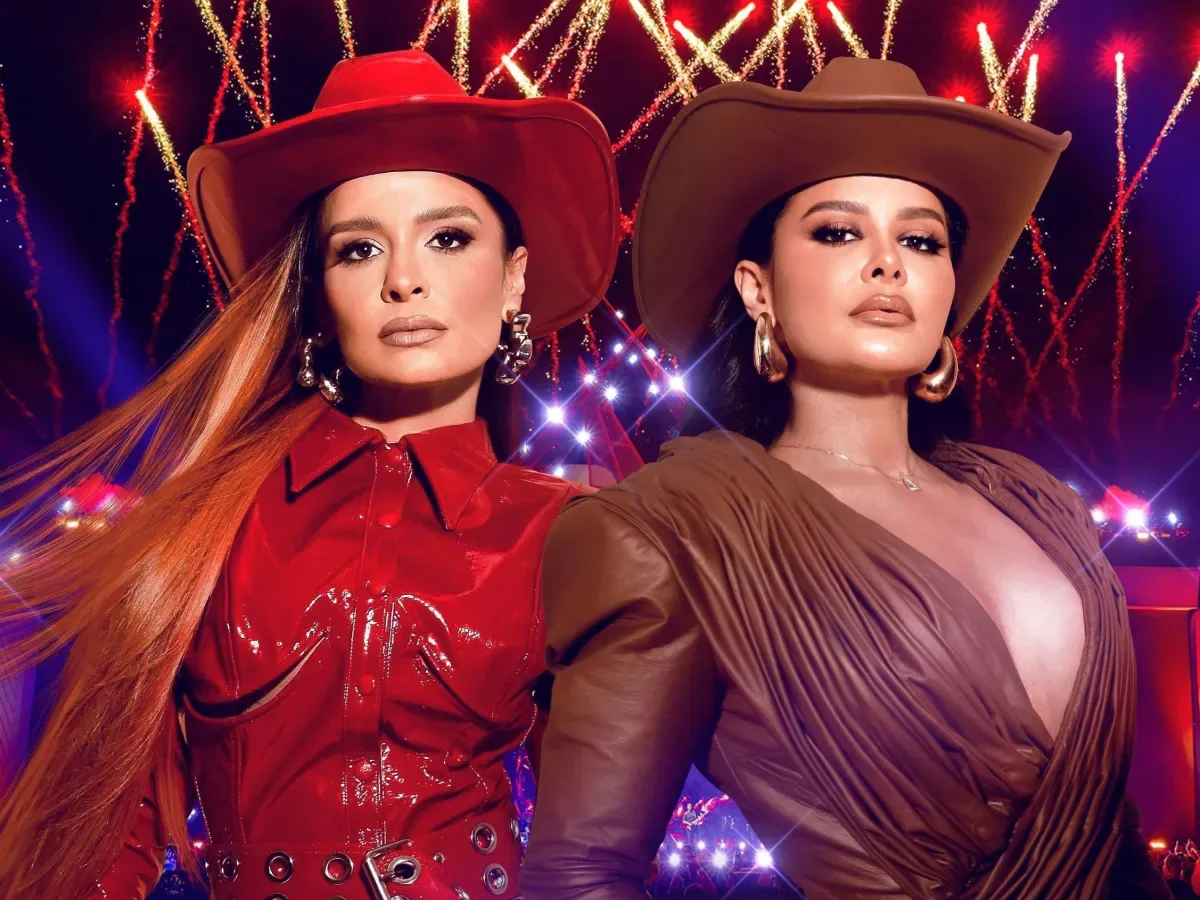 Dupla sertaneja feminina em show